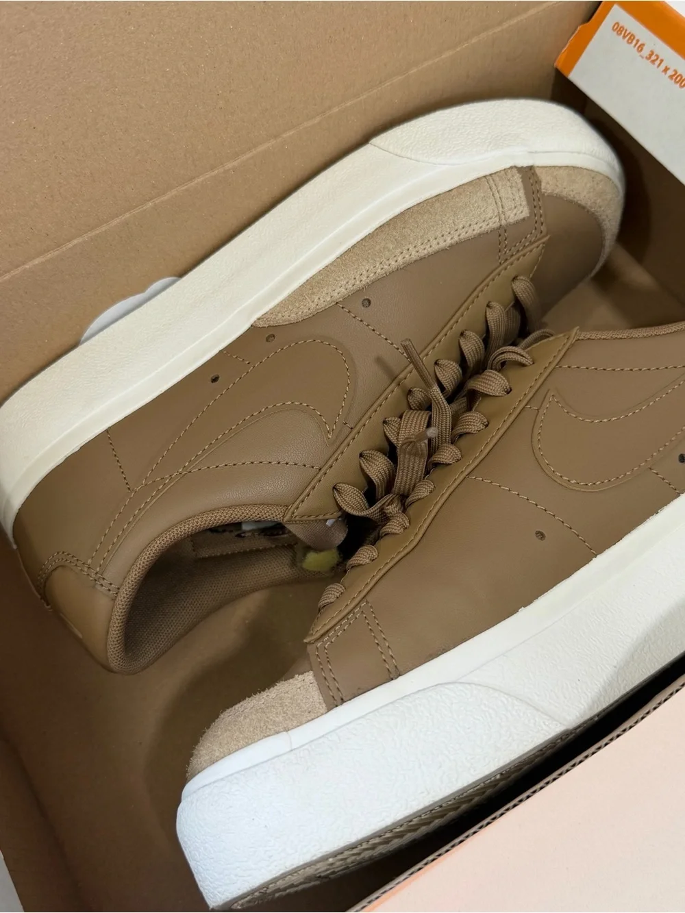 Women’s Low-Top Blazer Platforms